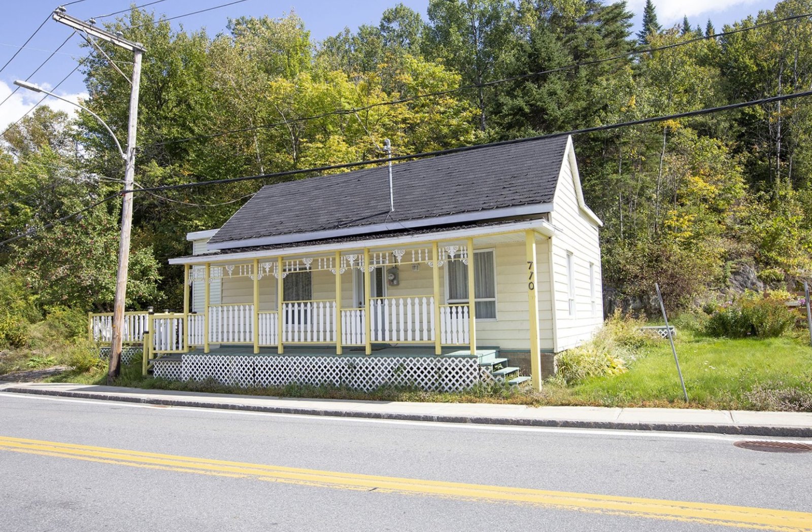 Charmante maison de campagne à vendre pour 81 000 $