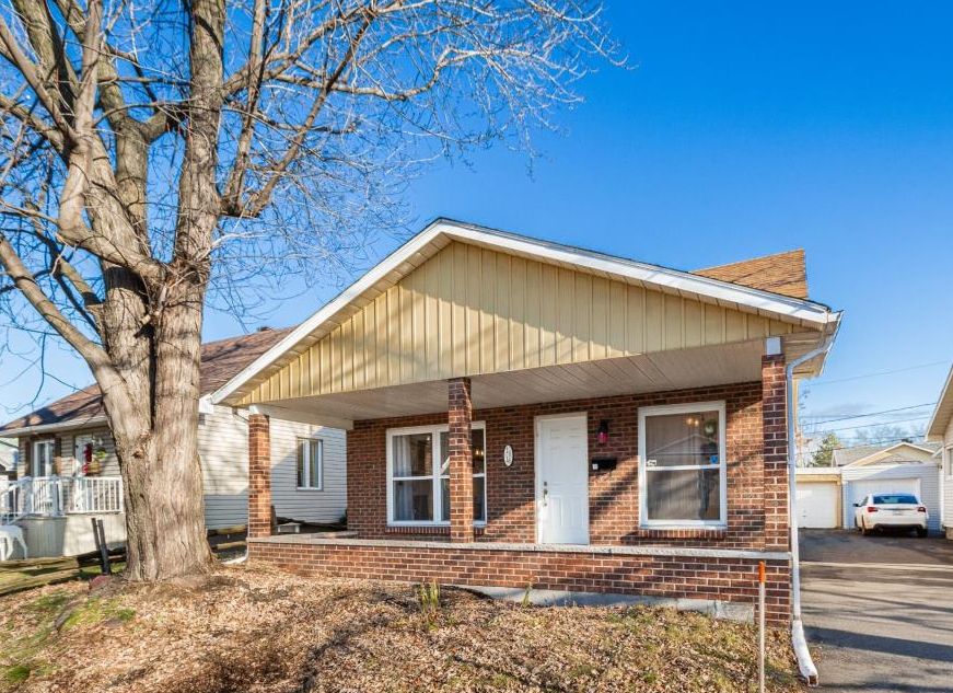 Coup de cœur pour ce joli cottage à 219 000$ doté de 5 chambres et 2 salles de bain 