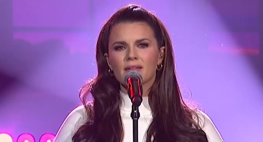 Cette performance de Marie-Ève Janvier à En direct de l'univers fait énormément réagir