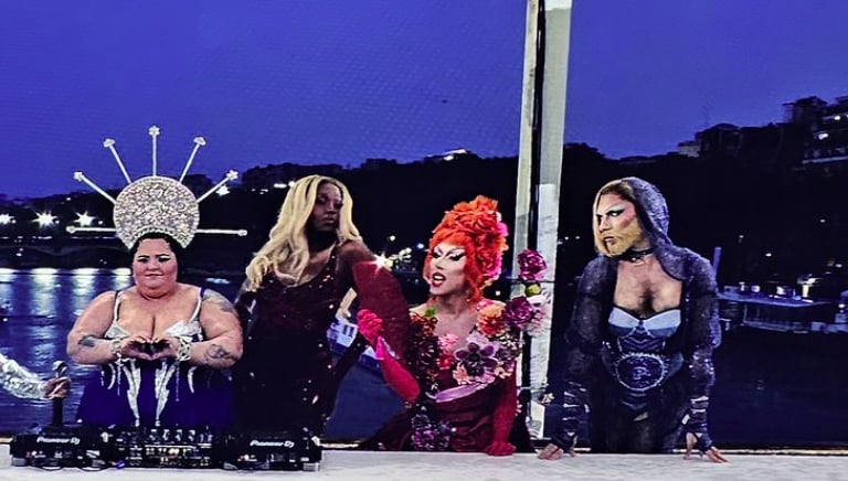 La présence de drag queens à la cérémonie d'ouverture des JO provoque une tonne de réactions