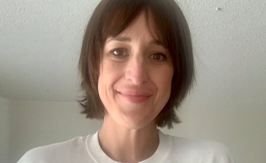 Anne-Élisabeth Bossé se blesse et perturbe l'horaire de tournage d'Indéfendable