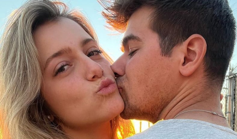 Alexandra et Yannick d'Occupation Double annoncent le sexe de leur bébé et ça ne se passe pas comme prévu