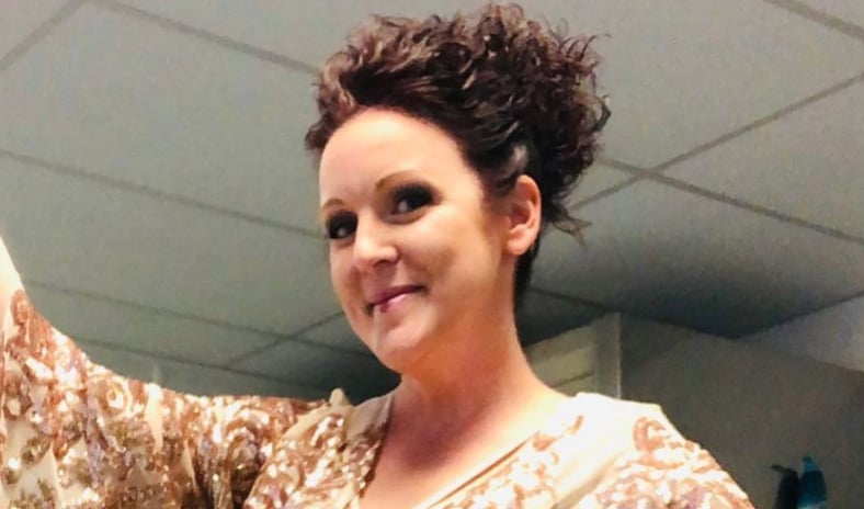 Geneviève Leclerc partage une photo avec son amoureuse