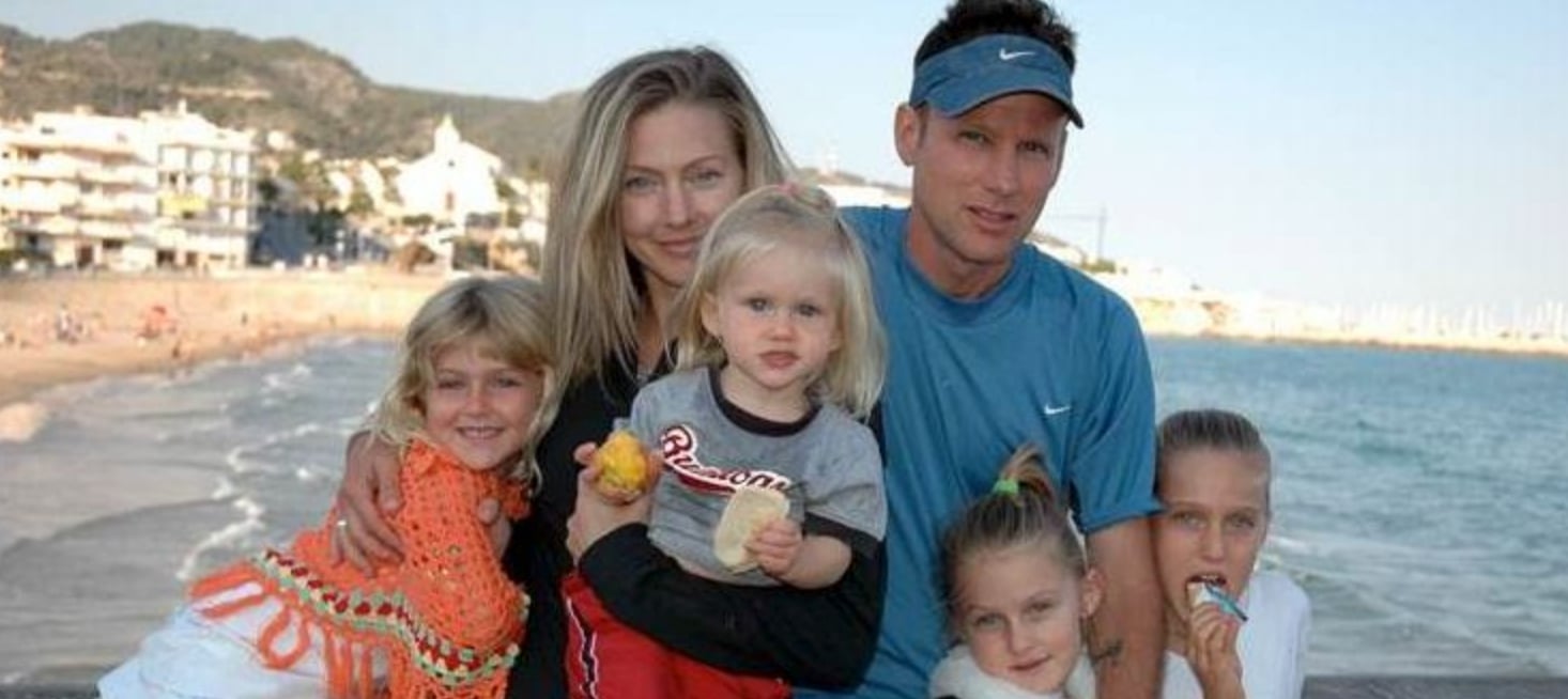 Le fils de Julie Masse et Corey Hart a tellement changé, il ressemble de plus en plus à son papa