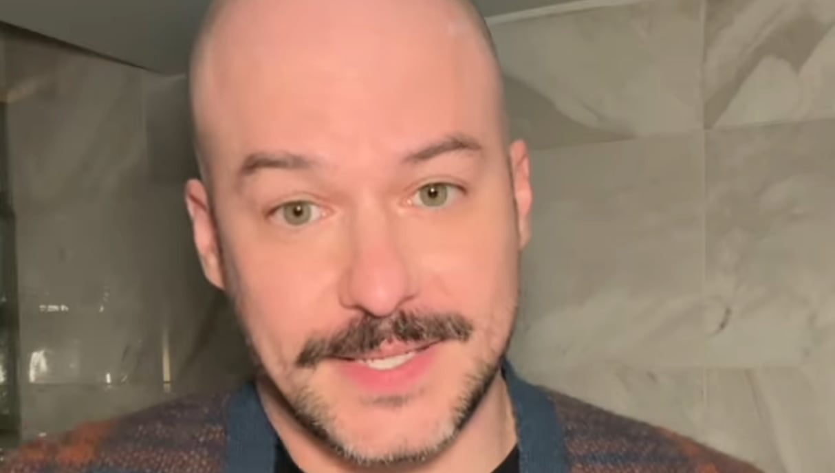 Marc-André Grondin aborde une folle rumeur qui circule à propos de sa vie amoureuse