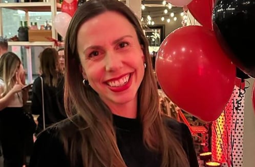 Julie St-Pierre partage une adorable photo de son bébé naissant