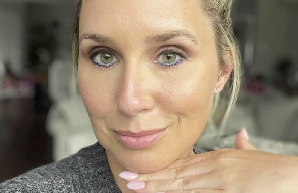 Maïka Desnoyers dévoile son look de la St-Jean Baptiste et elle est resplendissante