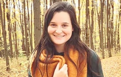 Rosalie Taillefer-Simard enflamme le web au soleil avec son amoureux