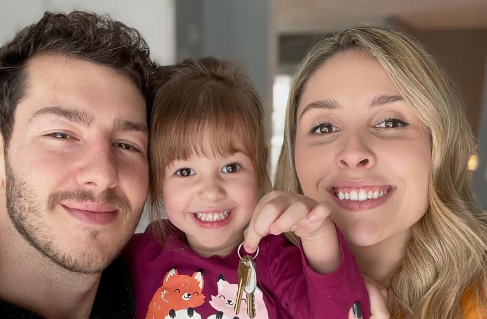 Krystel Mongeau de Star Académie s'est acheté une maison avec son amoureux