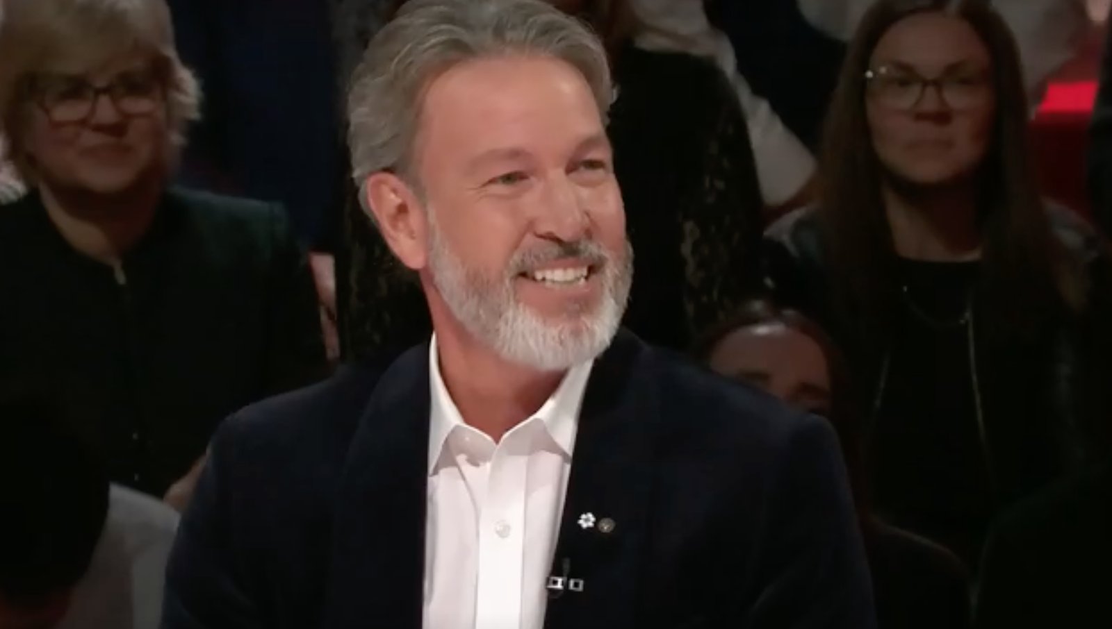C'est fini pour Ricardo à Radio-canada et voici qui le remplacera