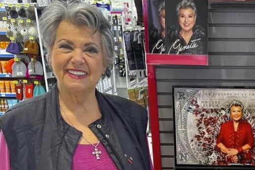Ginette Reno prend la plus belle des photos avec sa fille Natacha pour une occasion très spéciale
