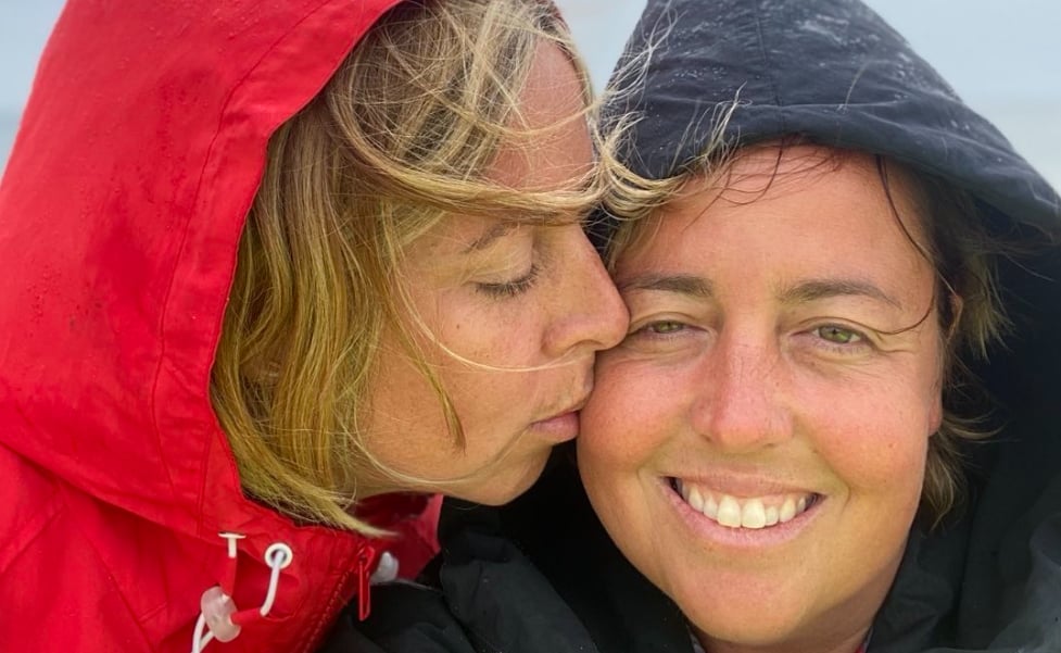 Ariane Moffatt partage une rare photo accompagnée de ses trois enfants
