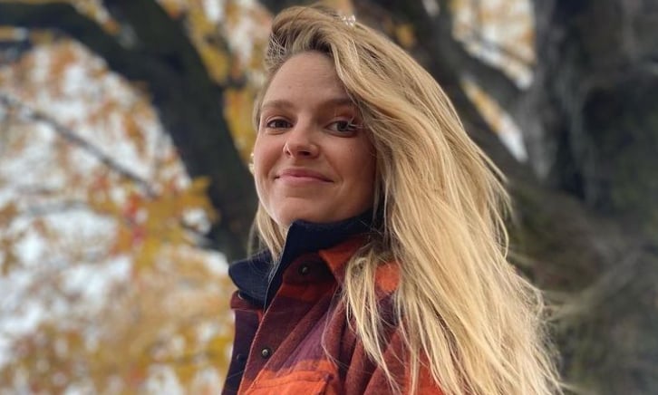 Sarah-Jeanne Labrosse et Marc-André Grondin rayonnent en vacances au soleil