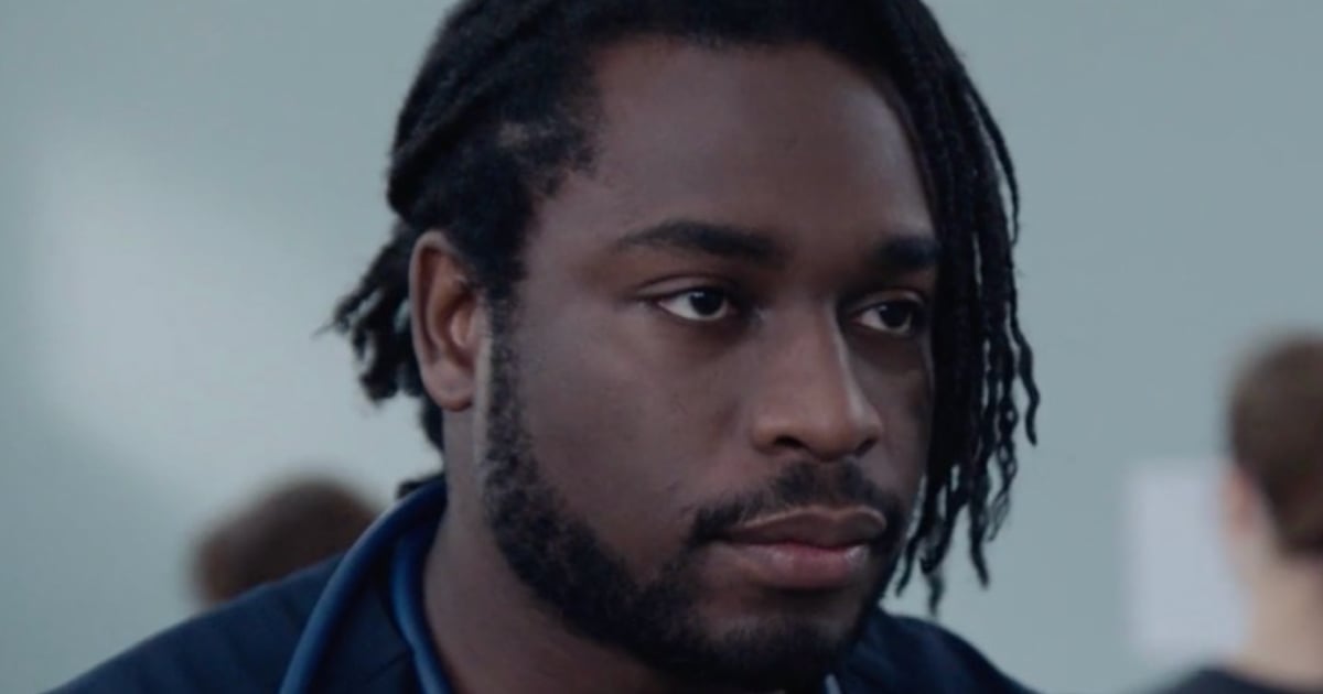 Anglesh Major surprend ses fans avec un changement de style radical 
