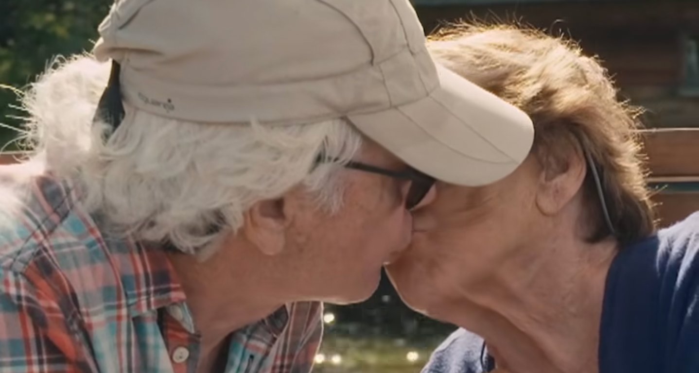 Janette Bertrand nous offre un moment de tendresse avec son conjoint dans son nouveau documentaire