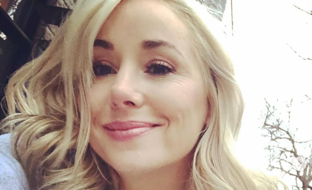 Mariloup Wolfe enflamme le web dans une rare photo en compagnie de ses deux fils