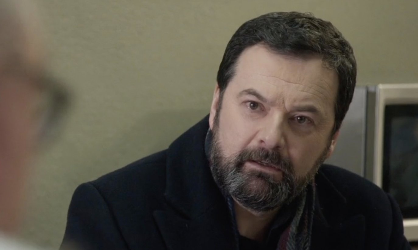 Jeff Boudreault sera méconnaissable dans District 31 et les téléspectateurs s'inquiètent de son sort