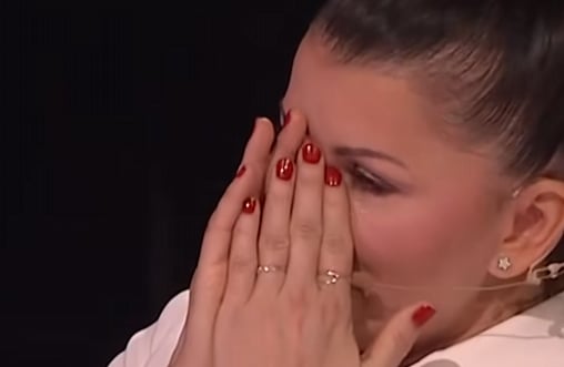  Kim Lévesque-Lizotte en larmes après un message de sa fille à En direct de l'univers