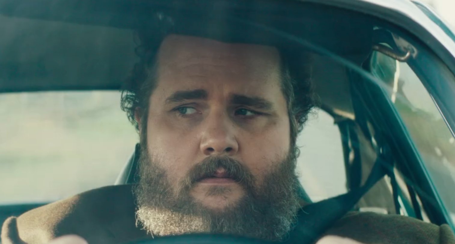Antoine Bertrand brille dans les premières images de son nouveau film Mlle Bottine
