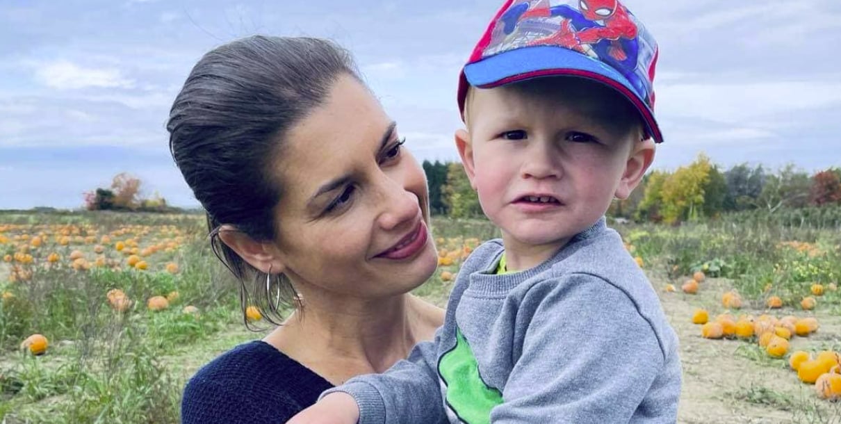 Geneviève Guilbault partage un beau moment avec ses enfants et ils ressemblent beaucoup à leur maman