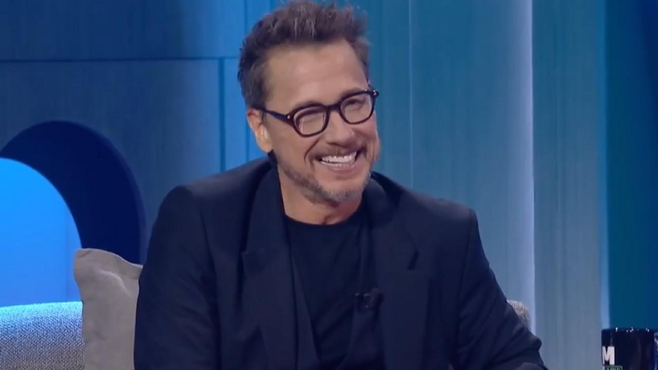 Stéphane Rousseau partage une photo de couple avec sa conjointe et ils sont plus amoureux que jamais