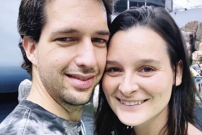 Rosalie Taillefer-Simard annonce qu'elle se fiance avec son amoureux
