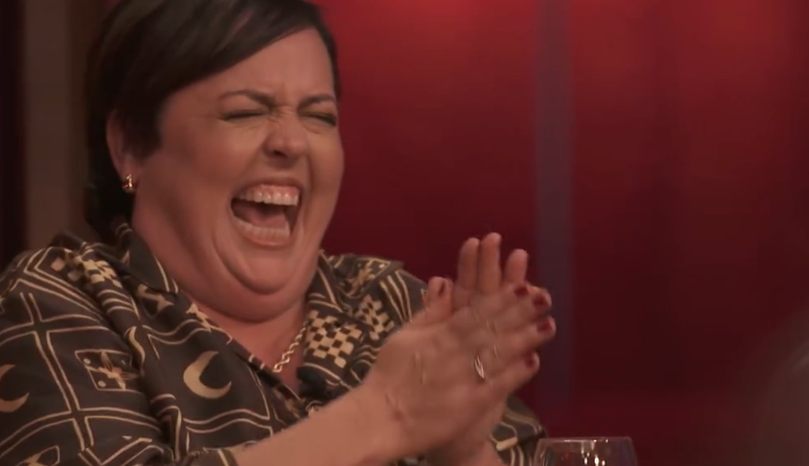 Ariane Moffatt fait éclater de rire tout le monde lors de son passage à Je viens vers toi