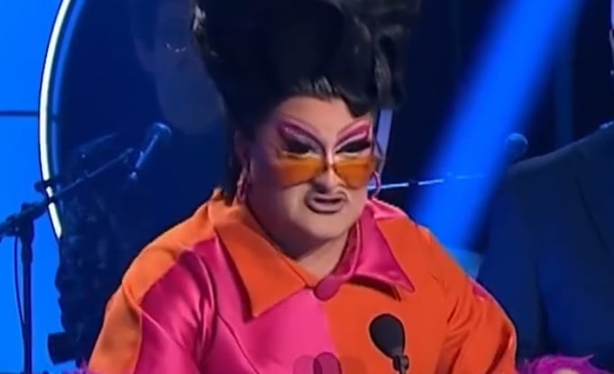 Mona de Grenoble cloue le bec à tous les internautes fâchés avec un discours percutant au Gala les Olivier