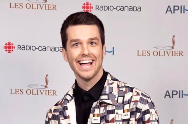 Pierre-Yves Roy-Desmarais sera bien plus présent au Bye Bye et donne des détails sur l'émission qui s'en vient