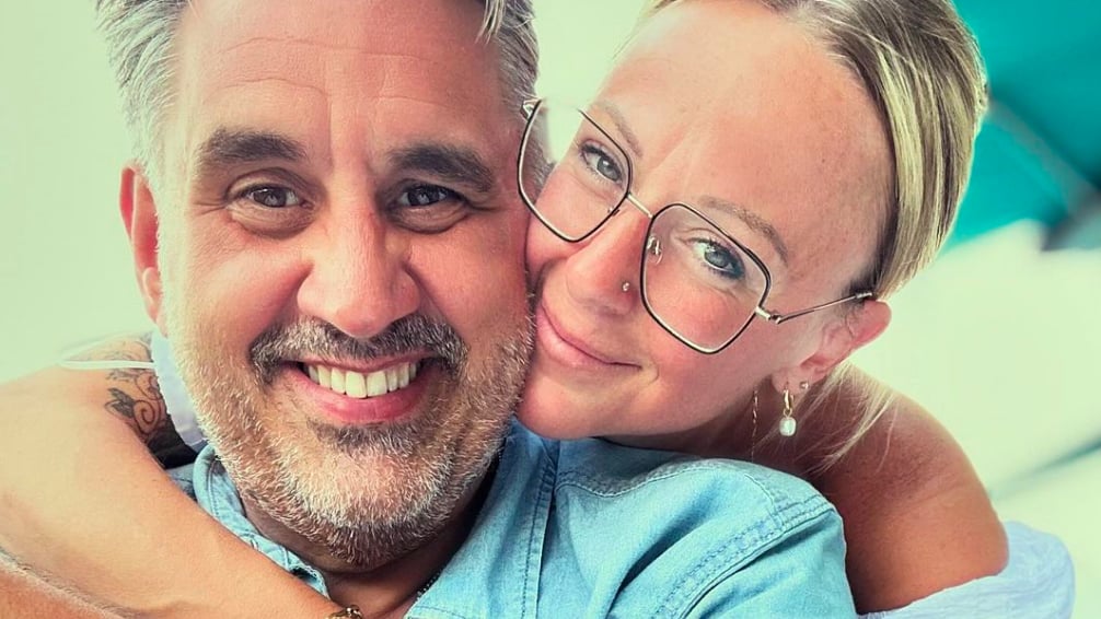 Marc Hervieux s'ouvre sur la grande différence d'âge qu'il a avec sa nouvelle amoureuse
