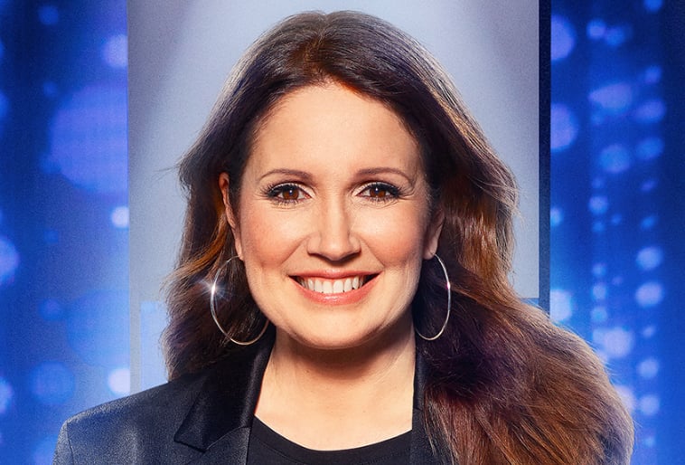 Voici la prochaine invitée à En direct de l'univers et il s'agit d'une chanteuse bien connue