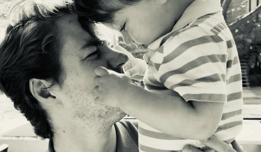 Julien Lacroix nous dévoile en primeur le sexe de son 2e enfant