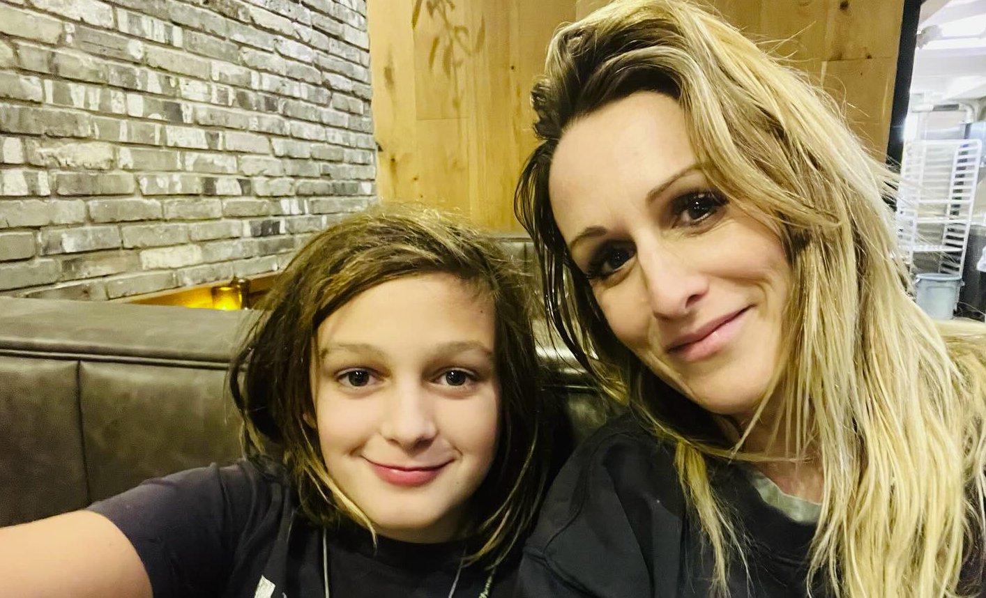 Anik Jean souligne l'anniversaire de son fils et elle lui adresse un touchant message