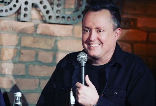 Mike Ward réplique à l'Union des artistes avec un message qui fait énormément réagir