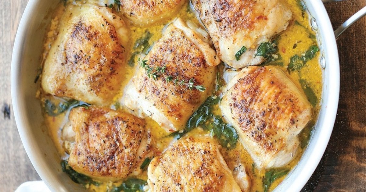 Renversant poulet à la crème et aux tomates