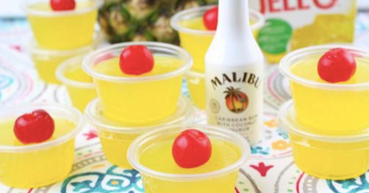 Célébrons le beau temps avec des shots Piña Colada