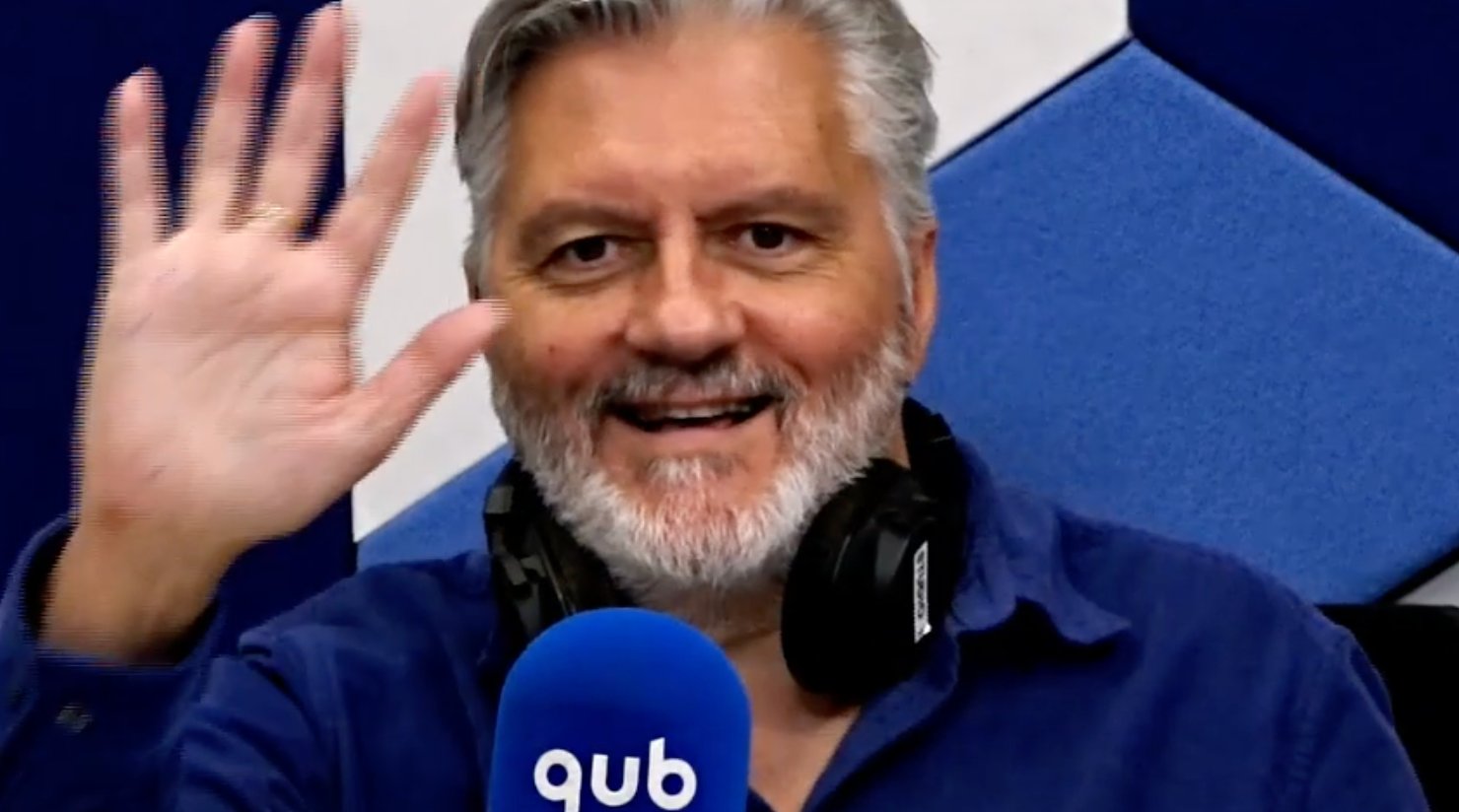 Richard Martineau s'en prend à François Legault et le ridiculise en ondes.