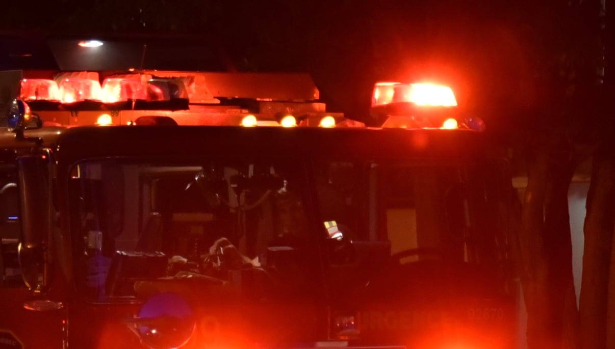 Une famille de l'Outaouais sans assurance perd tout dans un incendie.