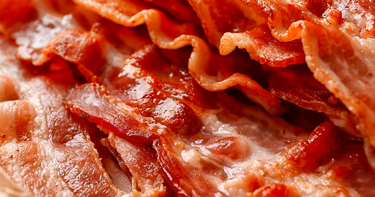 Un amateur de bacon peu cuit se retrouve avec des vers parasites dans le cerveau