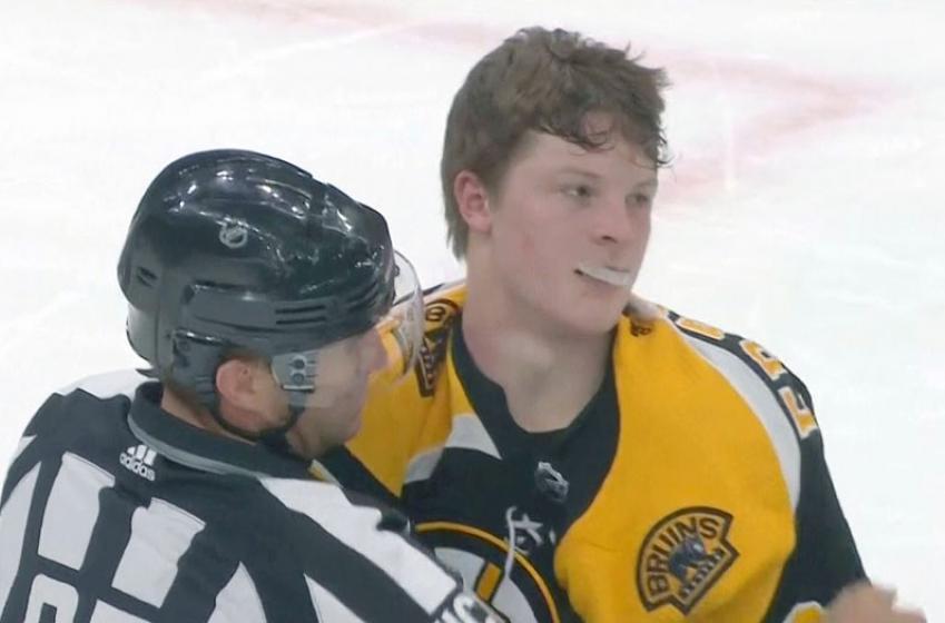 Фредерик готье хоккеист ажуа. Хоккеист фредерик. Трент фредерик хоккеист. Хоккеист фредерик. Якуб лауко хоккеист.